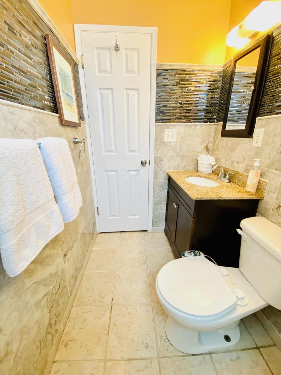 Palani Condo - image 7