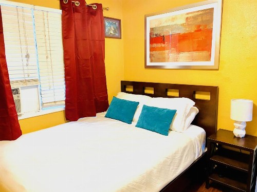 Palani Condo - image 9