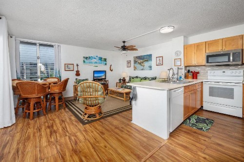 Alii Apartment 340 - image 5