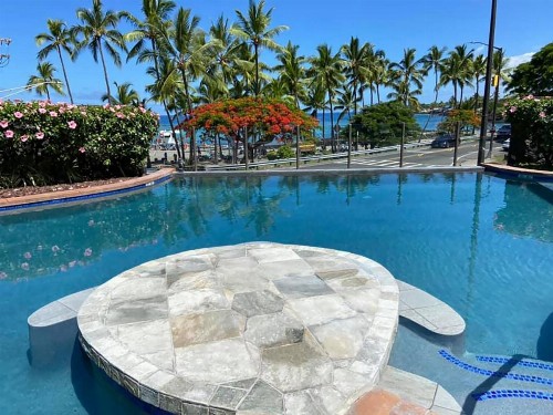 Beach Villas at Kahalu'u - image 29
