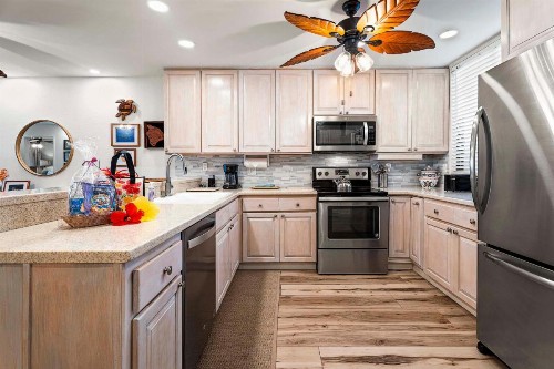 Country Club Villas#115 - image 23