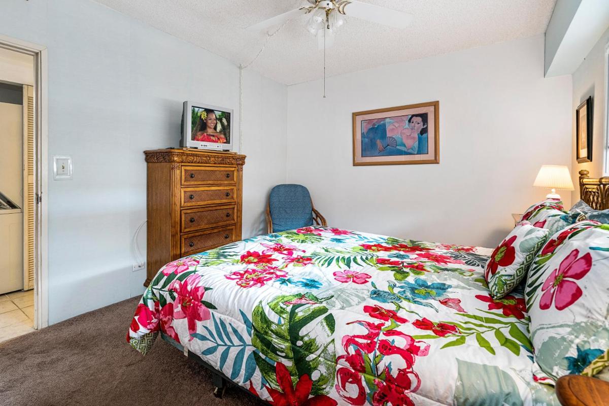 Kona Plaza#402 - image 4