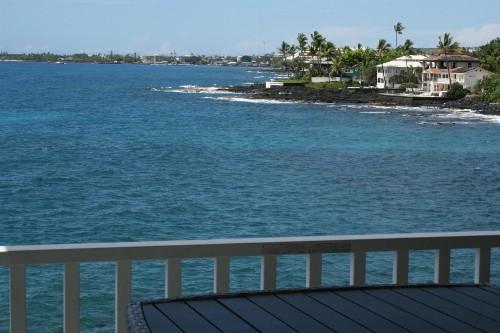 Oceanfront Paradise with private lanai overlooking Kailua Bay - image 21