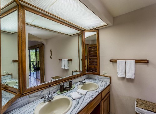 Kahaluu Bay Villas #305 - image 8