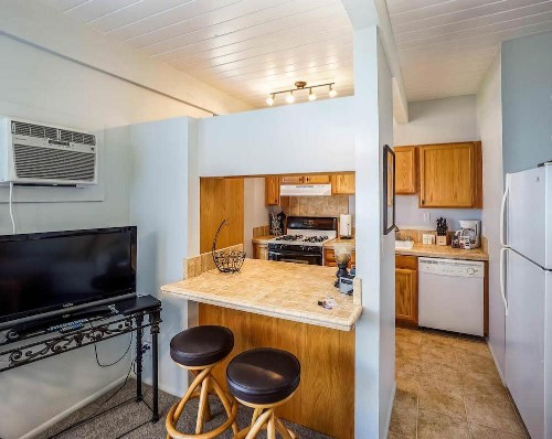 Kona Mansions #C211 - image 5