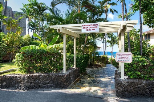 Kona Shores 221 STVR #19-390879 - image 24
