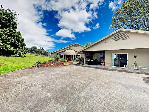 New Listing! 2-Acre Retreat with Pool Ocean Views home - image 6