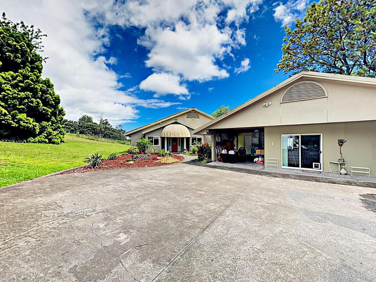 New Listing! 2-Acre Retreat with Pool Ocean Views home - image 6