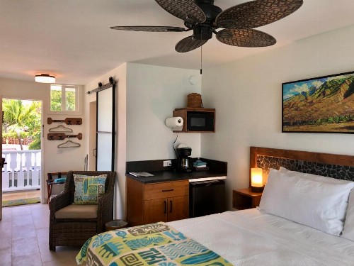 Kona Tiki Hotel - image 2