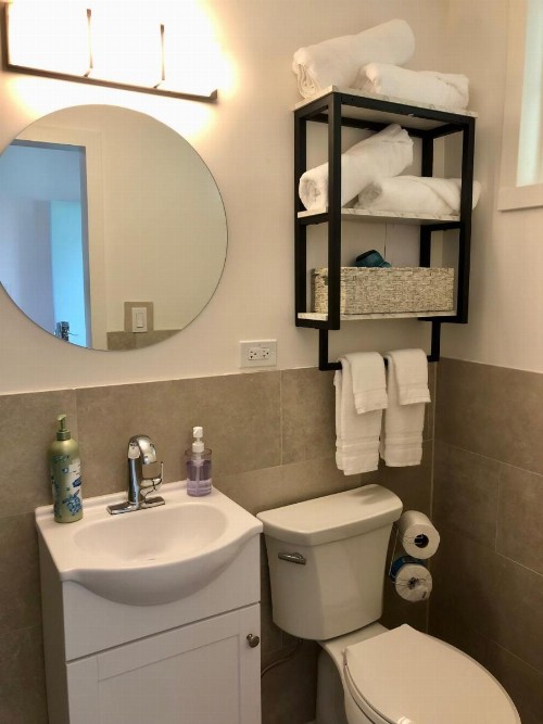 Kona Tiki Hotel - image 36