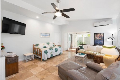 Air conditioned Hi'ilani Hideaway - image 10