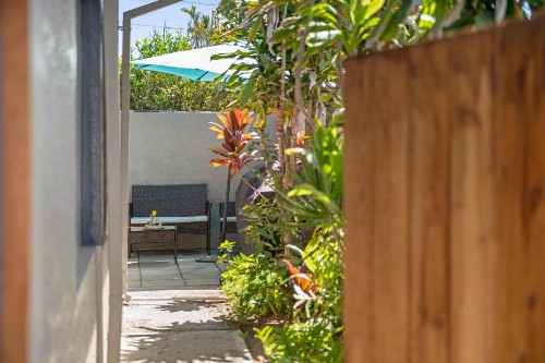 Air conditioned Hi'ilani Hideaway - image 22