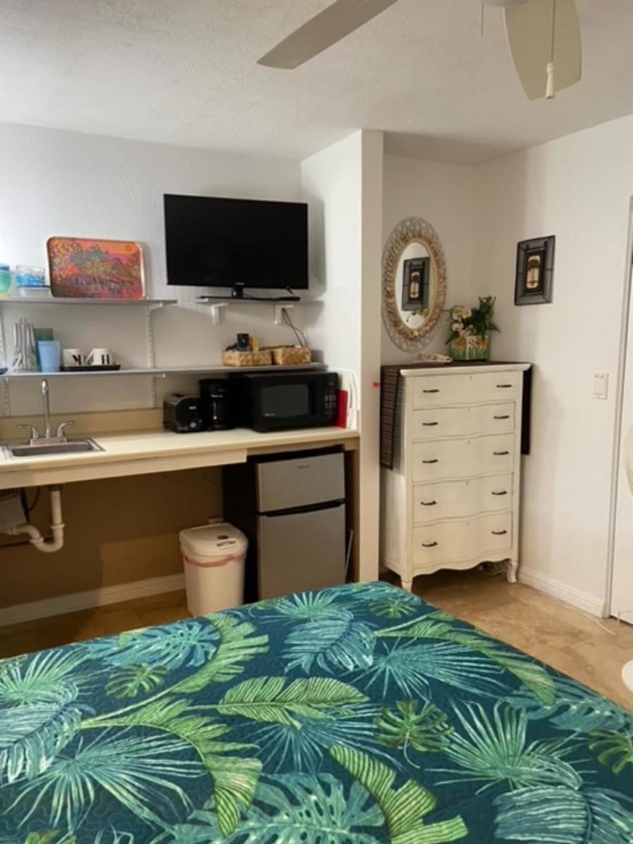 Kalama Room - image 4