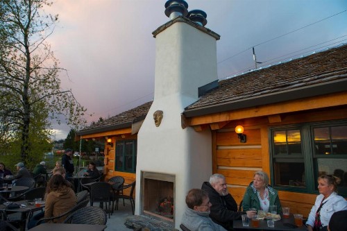 McMenamins Kalama Harbor Lodge - image 25