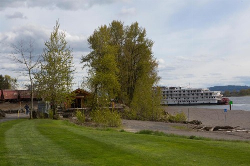 McMenamins Kalama Harbor Lodge - image 38