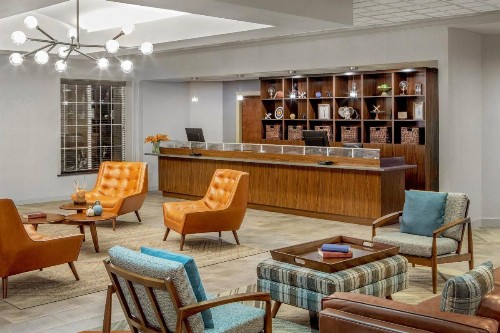 Four Points by Sheraton Kalamazoo - image 10