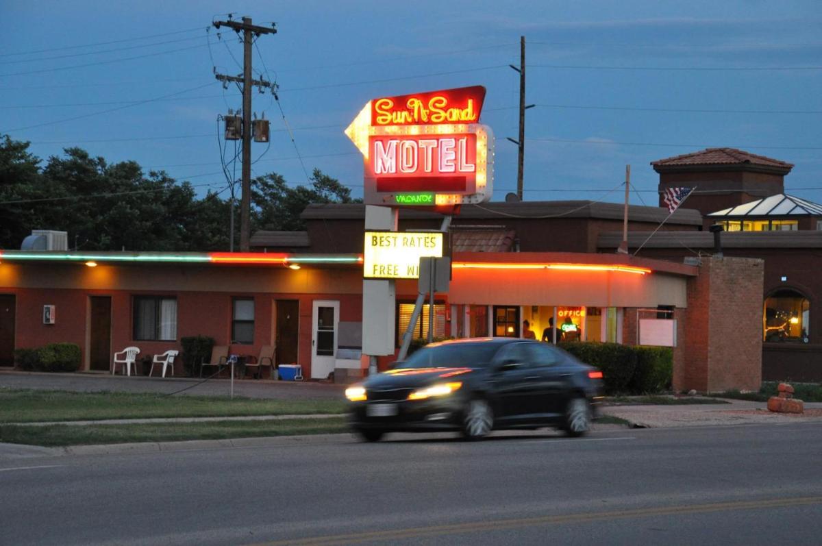 Sun -N- Sand Motel - main image