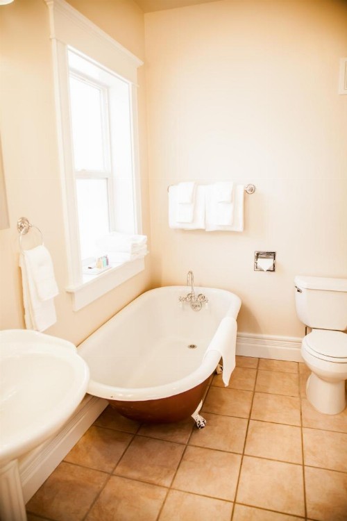 Grand Circle Bed and Breakfast - image 14