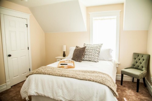 Grand Circle Bed and Breakfast - image 3