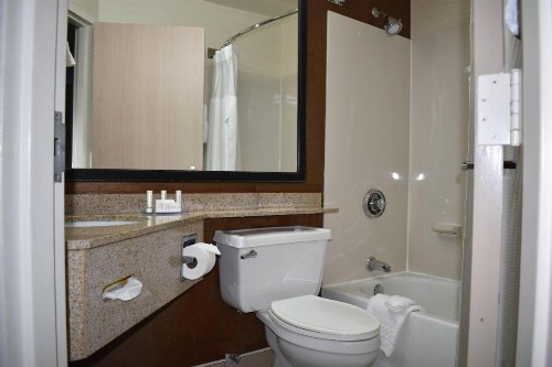 Fairfield Inn & Suites by Marriott Kansas City Liberty - image 13
