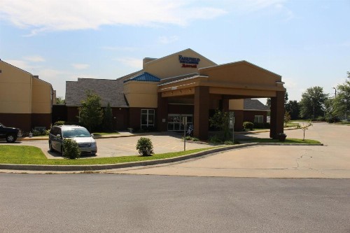 Fairfield Inn & Suites by Marriott Kansas City Liberty - image 21
