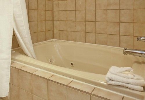 Holiday Inn Express Kansas City Liberty Missouri an IHG Hotel - image 17