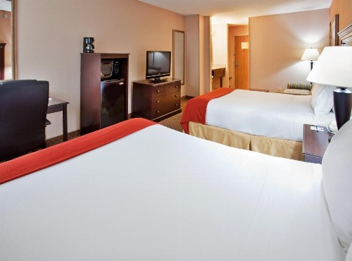Holiday Inn Express Kansas City Liberty Missouri an IHG Hotel - image 6