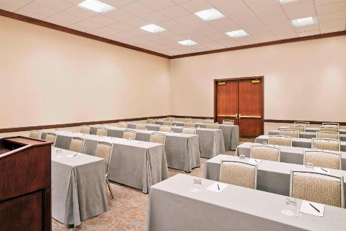 The Westin Kansas City at Crown Center - image 50