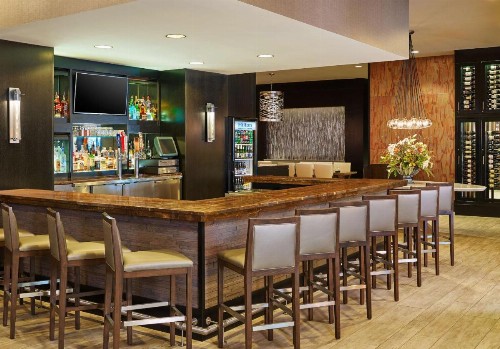 Hilton Kansas City Airport - image 10