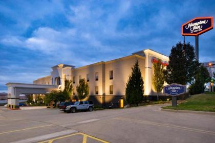 Hampton Inn Kansas City Northeast - image 12