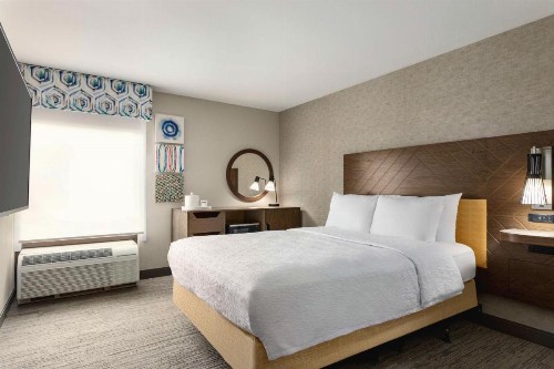 Hampton Inn Kansas City - Airport - image 21