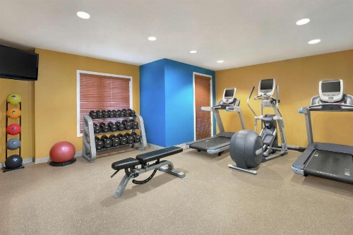 Homewood Suites by Hilton Kansas City Airport - image 16