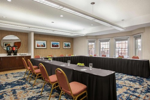 Homewood Suites by Hilton Kansas City Airport - image 4