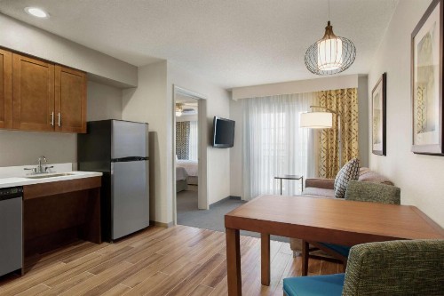 Homewood Suites by Hilton Kansas City Airport - image 44