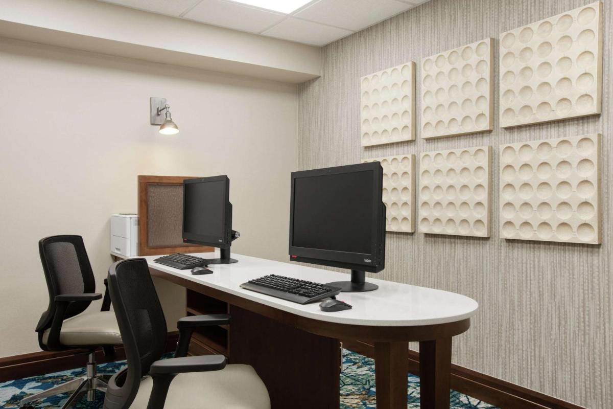 Homewood Suites by Hilton Kansas City Airport - image 7