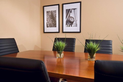 Embassy Suites Kansas City International Airport - image 31