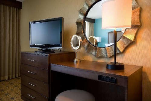 Embassy Suites Kansas City International Airport - image 33