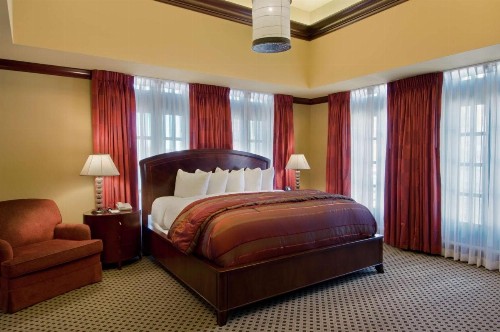 Hilton President Kansas City - image 12