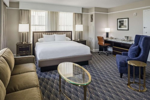 Hilton President Kansas City - image 17