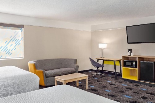 Days Inn by Wyndham Kansas City International Airport - image 43