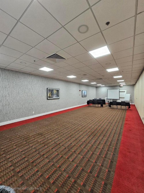 Four Points by Sheraton Kansas City Airport - image 14