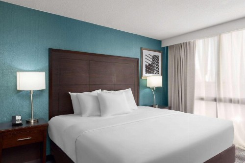SureStay Plus Hotel by Best Western Kansas City Northeast - image 20