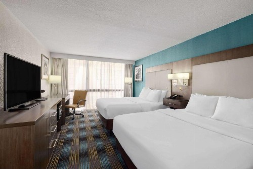 SureStay Plus Hotel by Best Western Kansas City Northeast - image 24