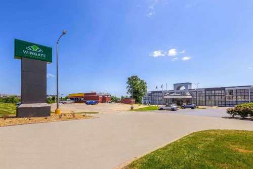 SureStay Plus Hotel by Best Western Kansas City Northeast - image 8