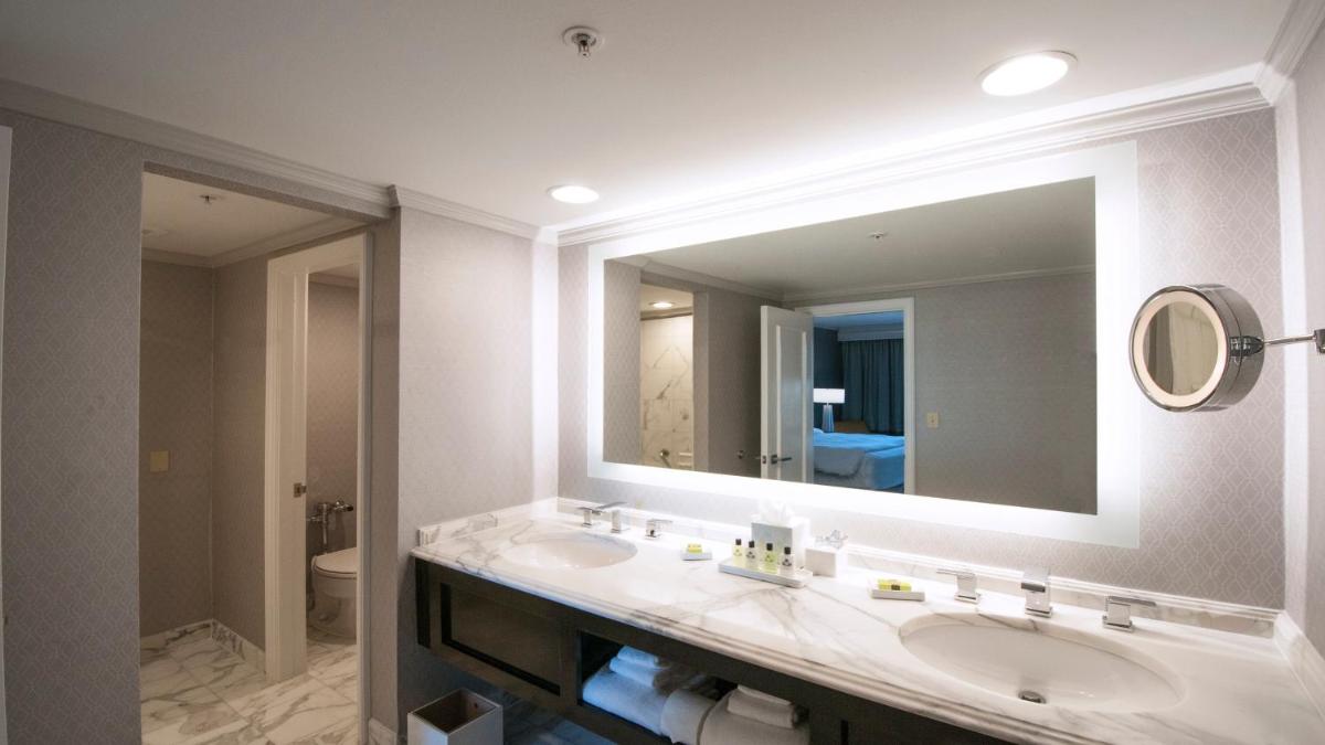InterContinental Kansas City at the Plaza an IHG Hotel - image 3
