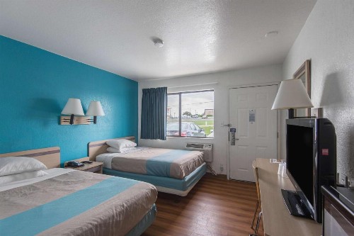 Motel 6-Kansas City MO - Airport - image 19