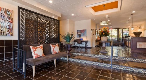 Best Western Plus Seville Plaza Hotel - image 30