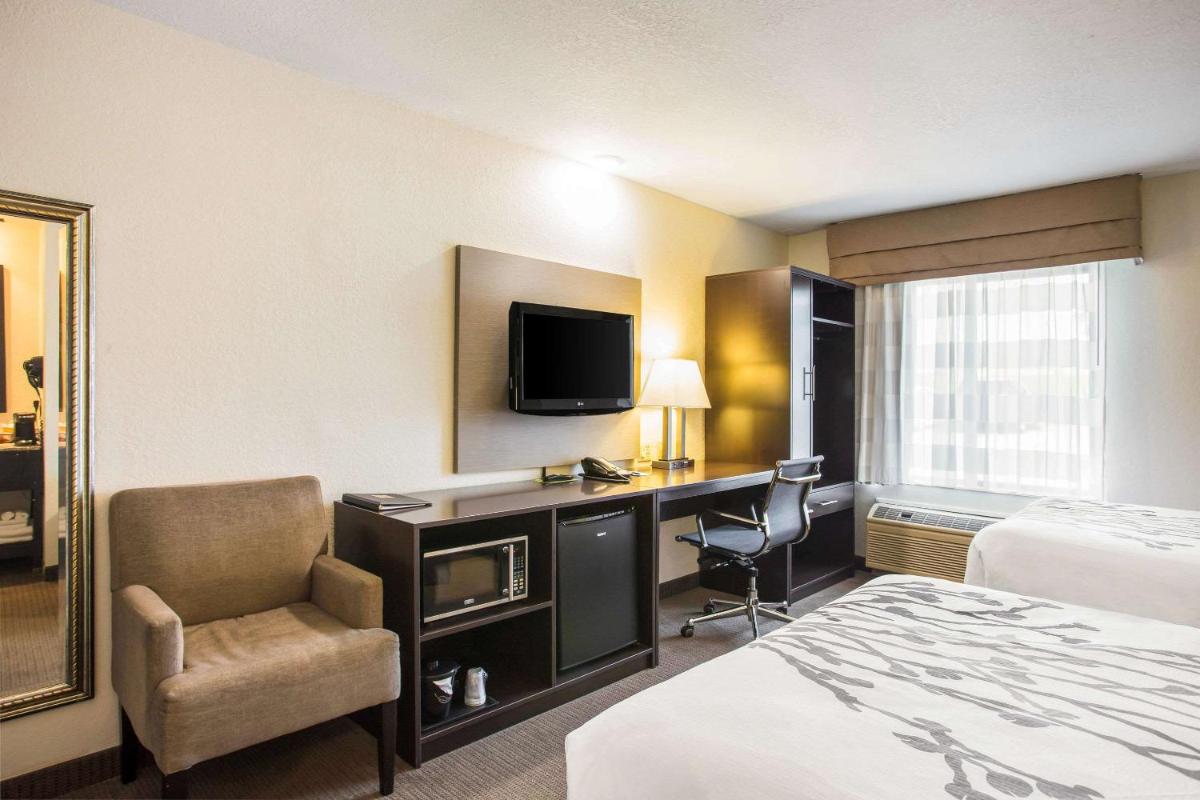 Sleep Inn Kansas City International Airport - image 3