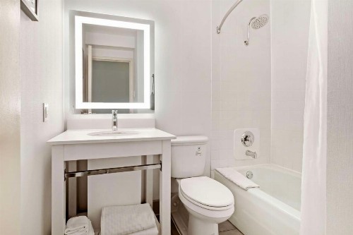 Best Western Premier Kansas City Sports Complex Hotel - image 22