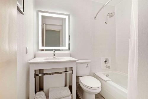Best Western Premier Kansas City Sports Complex Hotel - image 8